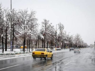 آغاز بارش برف در برخی محورهای چهارمحال و بختیاری