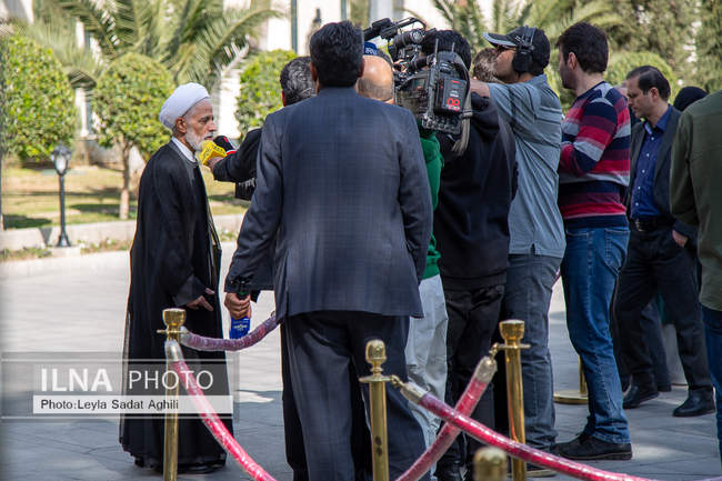 حاشیه جلسه هیات دولت - ۲۹ بهمن