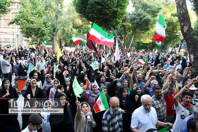 راهپیمایی غدیر با شعارایران ذوالفقار علی(ع) در اصفهان