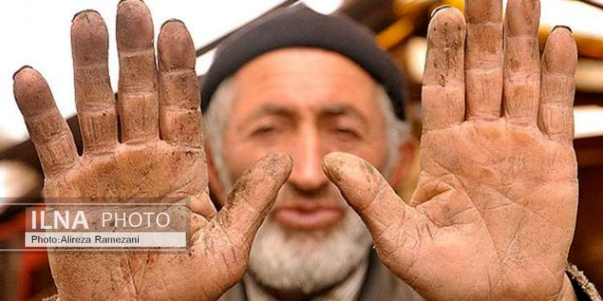 علی رغم تأکیدات امام و رهبری مبنی بر حمایت از قشر مظلوم کارگر متاسفانه گوش شنوایی وجود ندارد