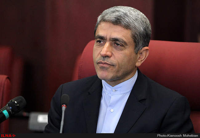 امضای تفاهمنامه همکاری میان وزرای اقتصاد ایران و لهستان