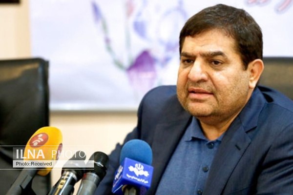 طبق اعلام وزارت بهداشت، واکسیناسیون عمومی با کوو ایران برکت از هفته جاری آغاز میشود/ با خود عهد کردم بعد از واکسینه شدن تمام مردم، واکسن بزنم