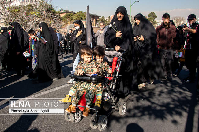 مراسم تشییع پیکر ۱۱۰ شهید گمنام در تهران