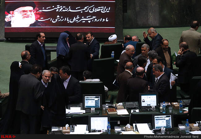 استیضاح وزیر راه و شهرسازی در جلسه امروز مجلس شورای اسلامی