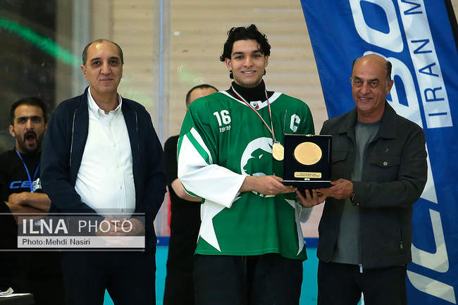 فینال دومین دوره لیگ هاکی روی یخ پسران زیر ۲۰ سال