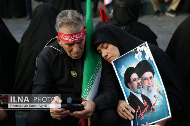 مراسم تشییع پیکر مطهر رهبر شهید انقلاب / 1