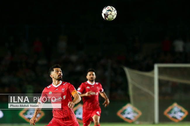 دیدار تیمهای فوتبال پرسپولیس تهران و فولاد خوزستان