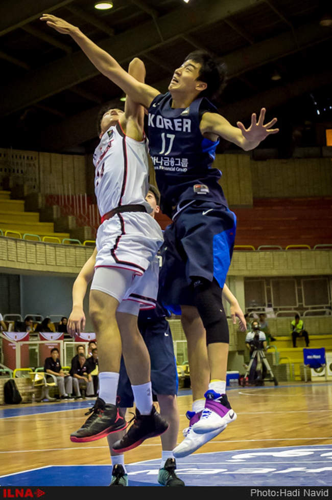 بیست و چهارمین دوره مسابقات بسکتبال قهرمانی جوانان آسیا: ژاپن - کره ج�