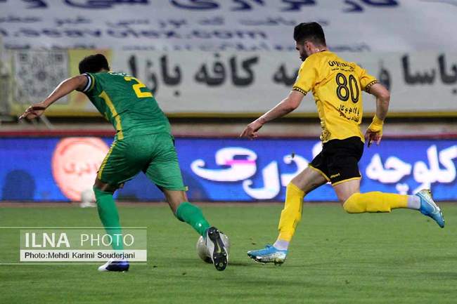 برد سپاهان برابر صنعت نفت آبادان