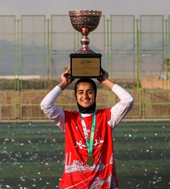 گزارش تصویری از مراسم قهرمانی زنان پرسپولیس 