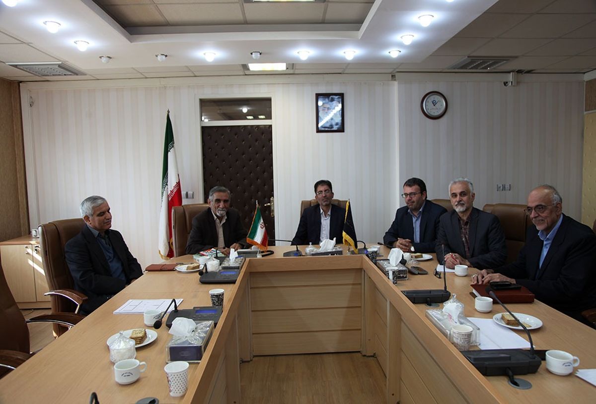 تشکیل بنیاد فرزانگان فرصتی برای استفاده از ظرفیت سالمندان  متخصص  البرزی 