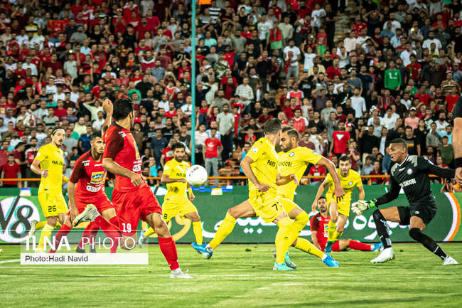 لیگ برتر خلیج فارس:‌پرسپولیس۱ - پارس جنوبی جم ۰