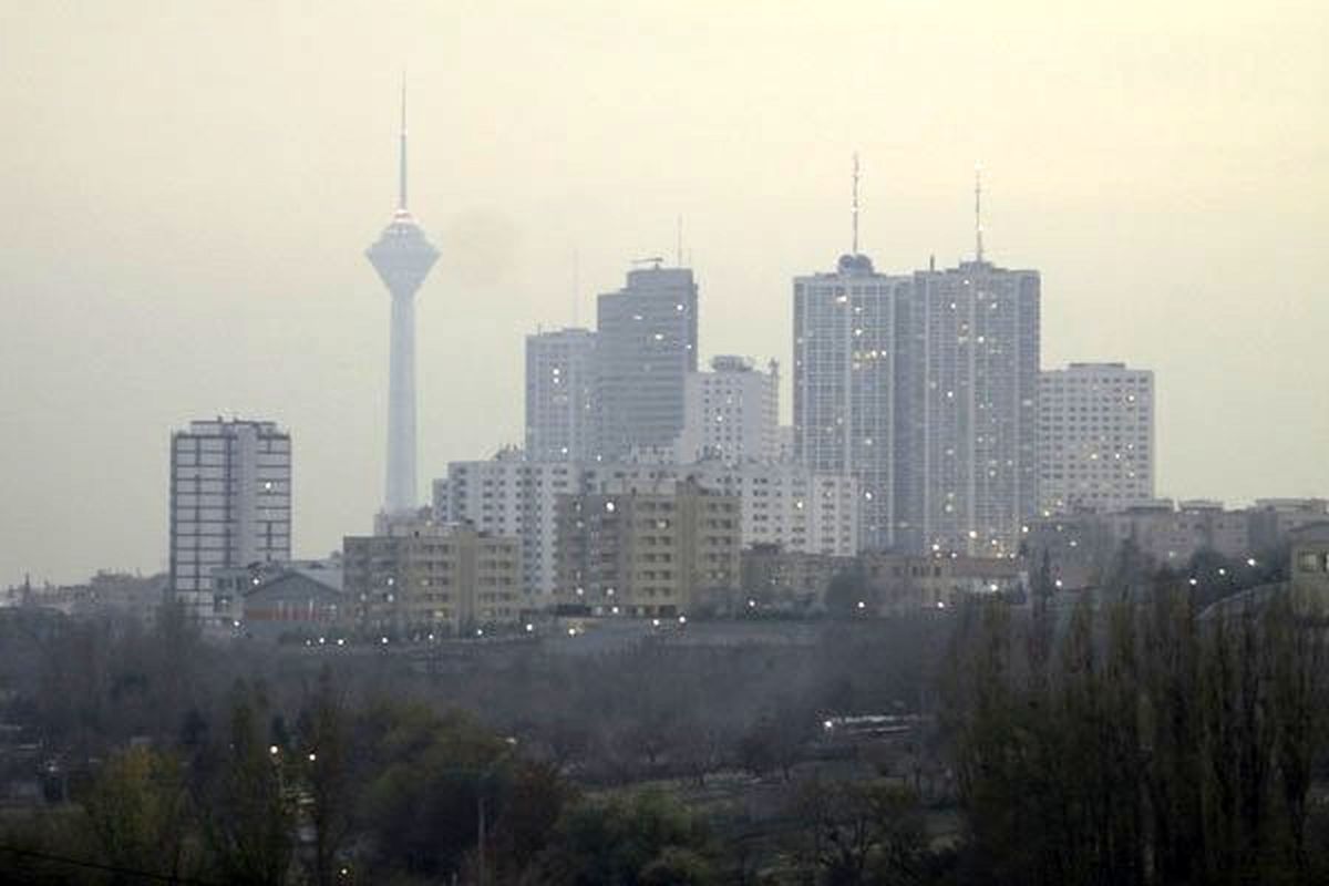هوای تهران در مرز آلودگی 