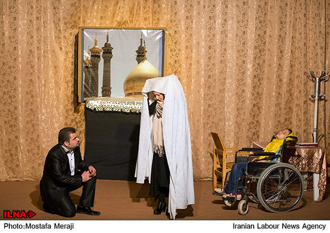 تئاتر شاید برای همیشه در قم به روی صحنه رفت