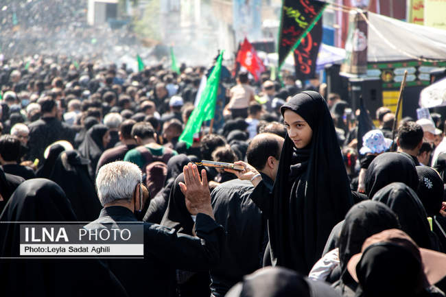 پیاده روی جاماندگان اربعین در تهران