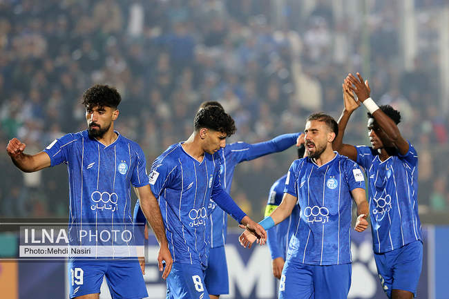 دیدار تیم ‌های فوتبال استقلال ایران و الوصل امارات