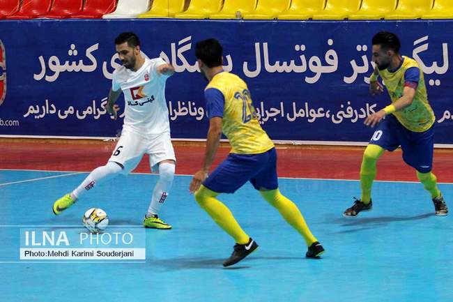 بردتیم فوتسال  گیتی پسند اصفهان  برابر فرش آرا مشهد 