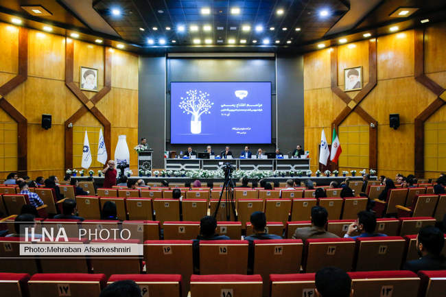 افتتاح شرکت بورسی کشت و صنعت و دامپروری پگاه فارس