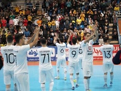  مرگ و زندگی مس و گیتی‌پسند در نبرد صدرنشینی