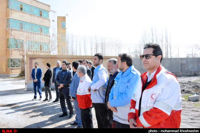اجرای مانور زلزله در دانشگاه آزاد شهرستان قوچان
