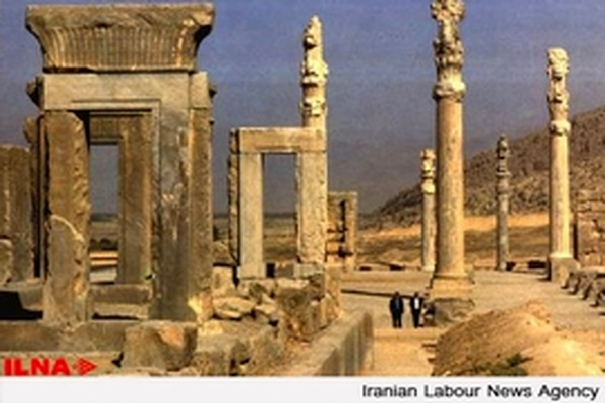 برگزاری مسابقات رالی به کالبد تخت جمشید آسیب می‌زند