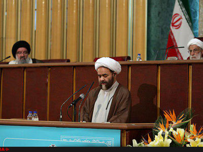 شایسته نظام ما نیست که بیش از ۱۰ میلیون نفر زیر خط فقر زندگی کنند