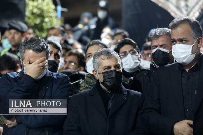 تدفین سه شهید گمنام در عرصه میدان شهدای مشهد