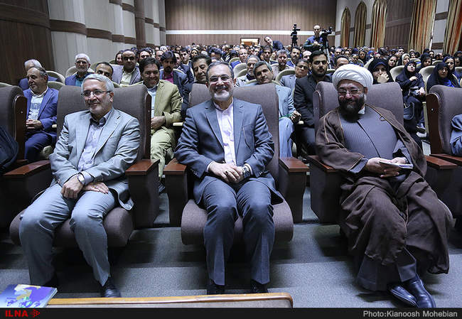 دوازدهمین همایش تجلیل از مولفان و پدیدآورندگان مواد و رسانه‌های آمو