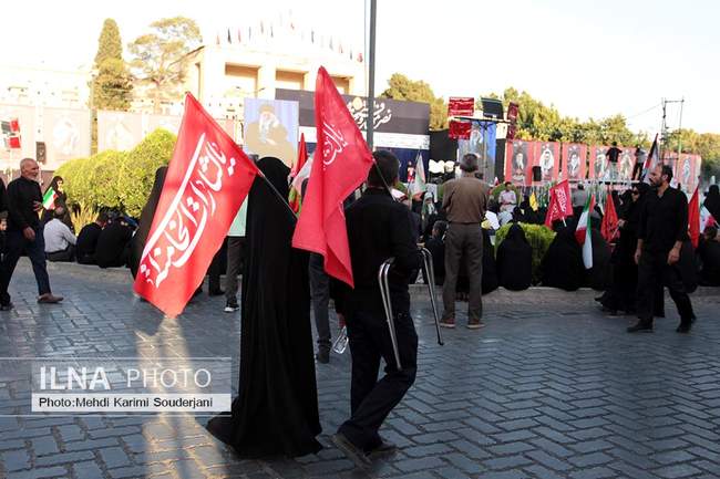 مراسم بزرگداشت رهبر شهید انقلاب در اصفهان