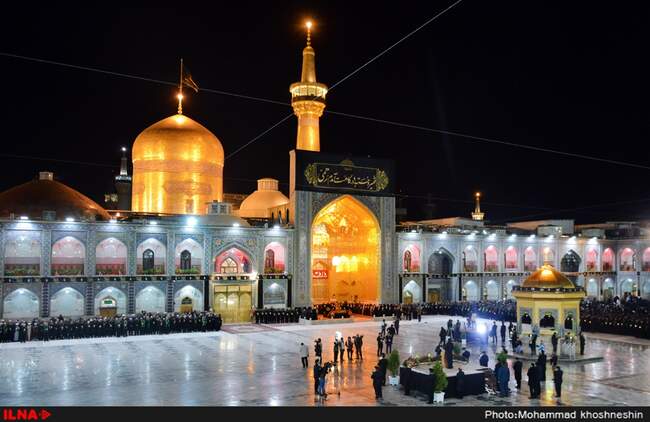 مراسم خطبه خوانی شب شهادت امام رضا (ع) در حرم رضوی