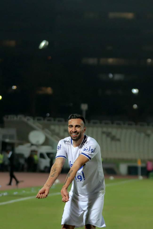 گزارش تصویری بازی استقلال و پیکان 