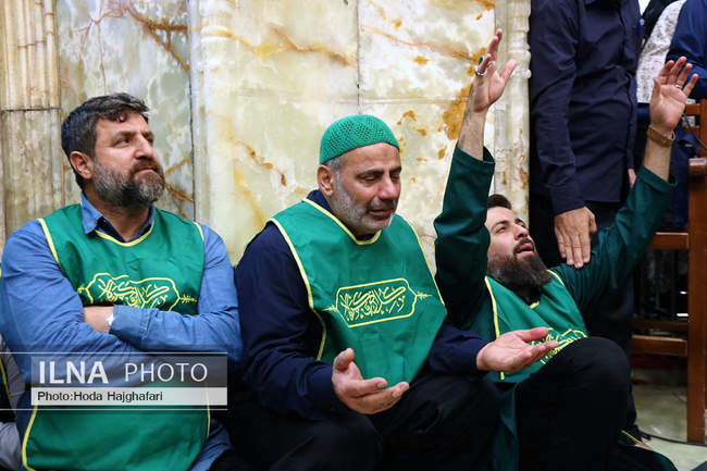 گل آرایی ضریح مطهر حضرت فاطمه معصومه 