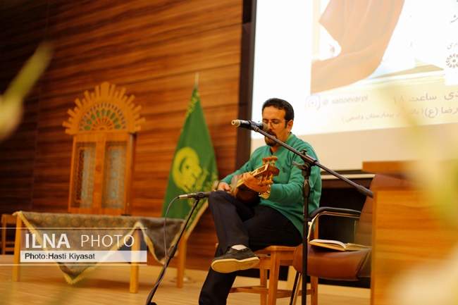 آیین رونمایی ازکتاب فاخر 