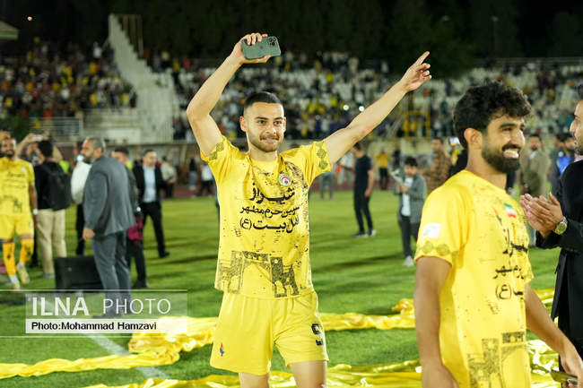 دیدارتیم های فوتبال فجرشهیدسپاسی و داماش گیلان