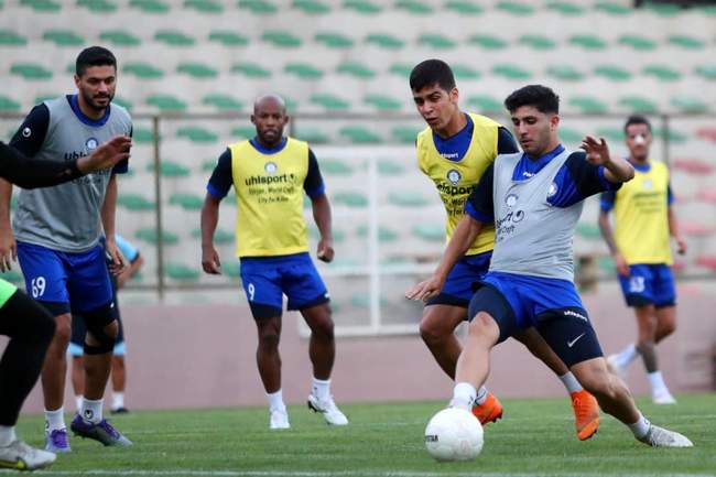 اولین تمرین گل‌گهر در پندیک ترکیه