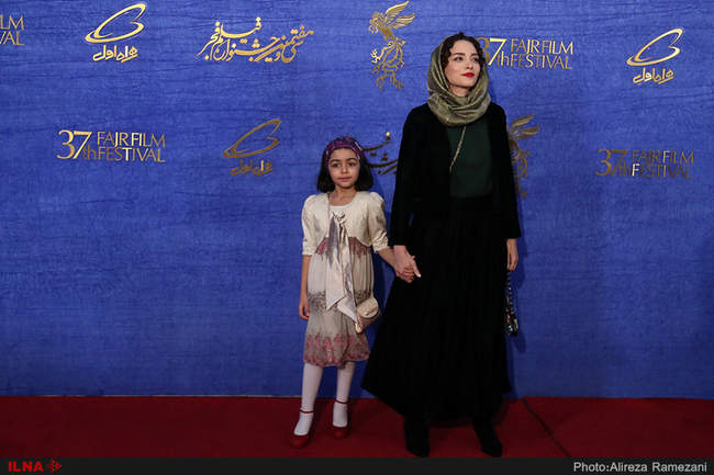 دهمین روز جشنواره فیلم فجر با حضور عوامل فیلم های حمال طلا و رد خون