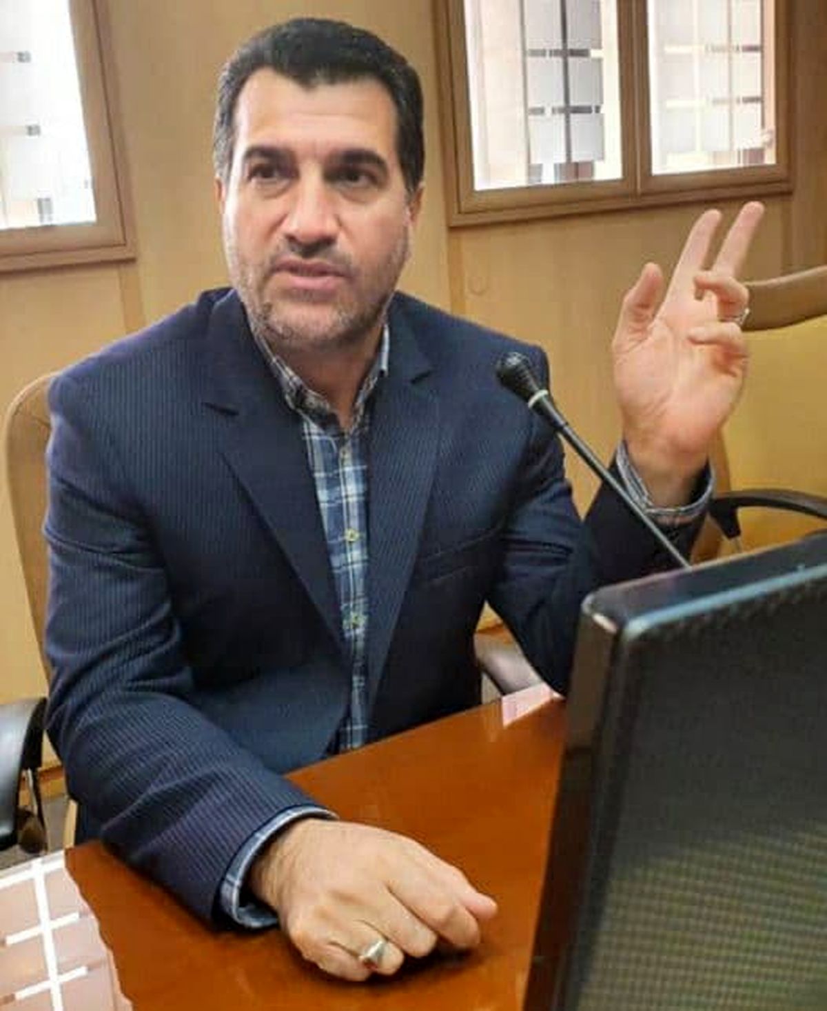 رشد اقتصادی، منفی خارج یا مثبت داخل؟