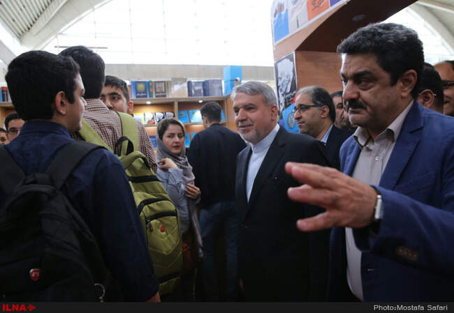 حضور  سید رضا صالحی امیری وزیر فرهنگ و ارشاد در سی‌‌اُمین نمایشگاه بین‌المللی کتاب تهران 