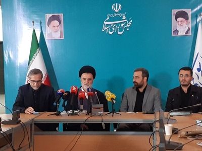 در صورت تعرض به ایران، برای مقابله با اسرائیل به بمب اتم هم نیاز نداریم / به دنبال جنگ نیستیم