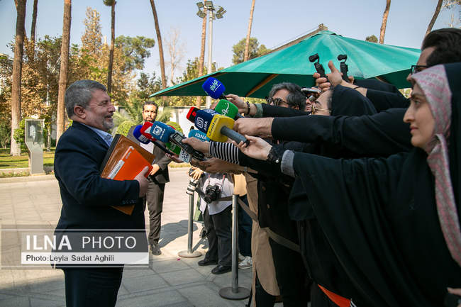 حاشیه جلسه هیات دولت - ۷ آبان