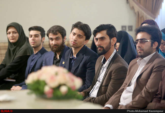 دیدار اعضای تشکل‌های دانشجویی دانشگاه آزاد اسلامی با آیت‌الله هاشم