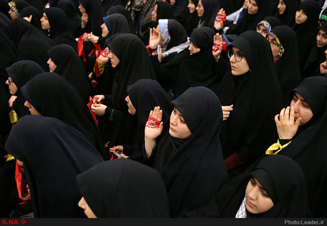 دیدار هزاران نفر از دانش‌آموزان و دانشجویان با رهبر معظم انقلاب