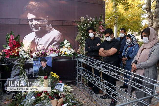 بر مزار خسرو آواز ایران