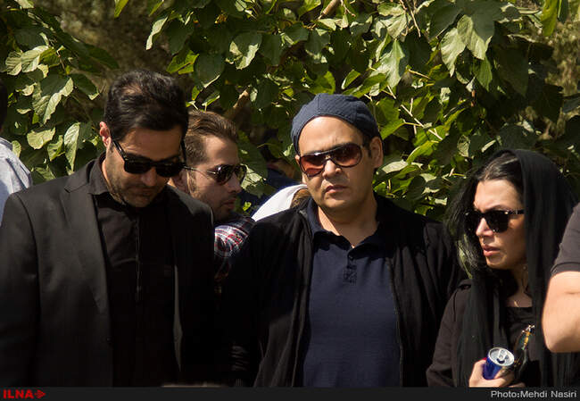 گردهمایی سینماگران بر مزار عباس کیارستمی