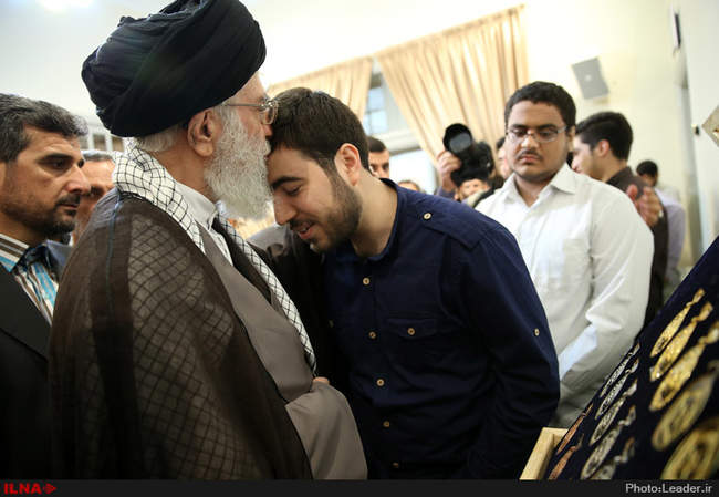 دیدار جمعی از بسیجیان مدال آور المپیادهای علمی با رهبر انقلاب