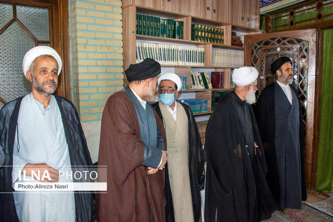 مراسم اولین سالگرد ارتحال آیت الله تاکندی در قزوین 