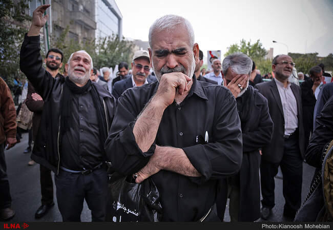 مراسم تشییع پیکر ۵۴ شهید دفاع مقدس ناجا از مقابل دانشگاه تهران