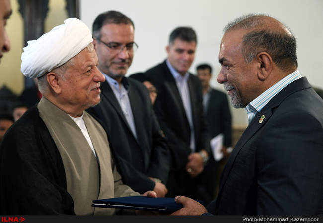 مراسم تجلیل از قهرمانان مسابقات خاورمیانه ـ ترکیه 2014  با حضور آیت الل