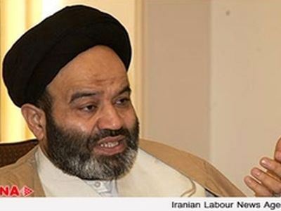 گذاشتن شرط سنی برای رئیس خبرگان غیرعقلانی است