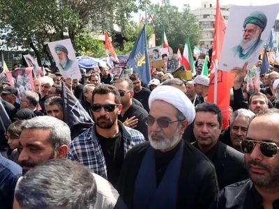 این ملت پس از جنگ تحمیلی اسرائیل از دستاوردهای انقلاب دفاع می کند
